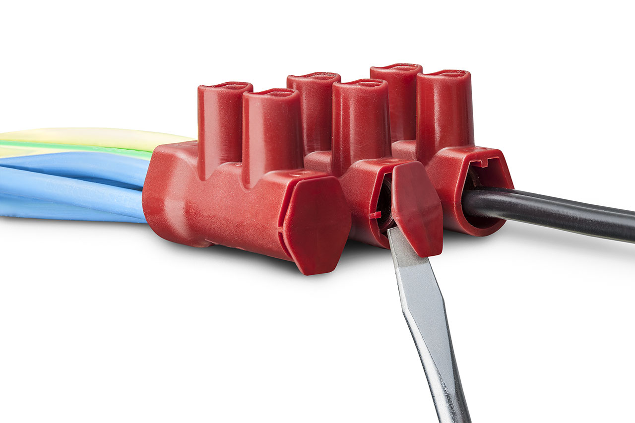 Insulated terminal strip PRO